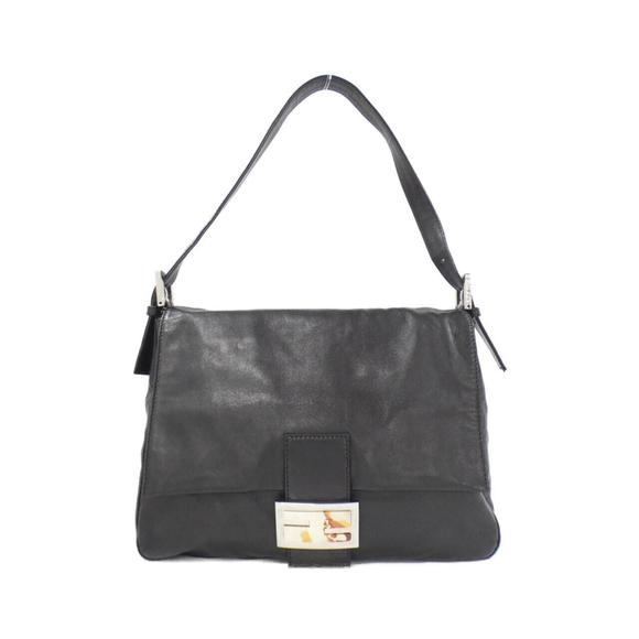 FENDI Handbags - Fendi Mamma Baguette 26325 Shoulder Bag